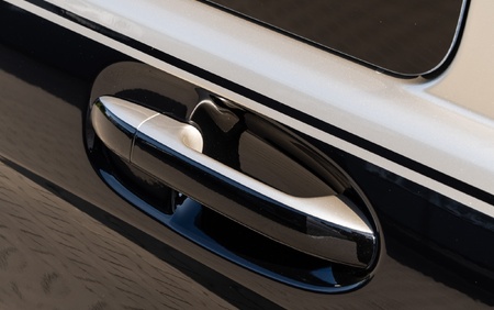 KLASSEN MERCEDES BENZ V-CLASS V300 LUXURY VIP MVV_2_1692_EN