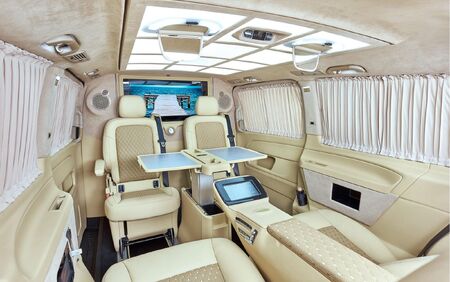 KLASSEN VIP VAN MVD_1311