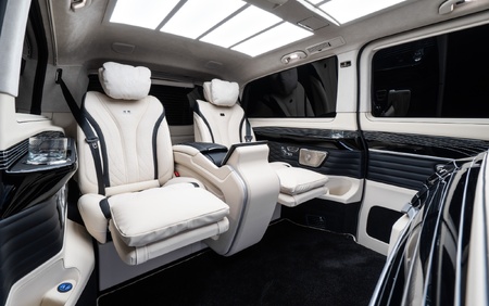 KLASSEN Mercedes-Benz V-CLASS V300 AMG LUXURY VIP BUSINESS VAN - 2024 MVV_2_1714_EN
