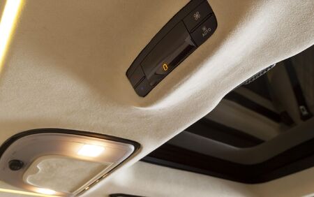 KLASSEN VIP VAN MVD 9001