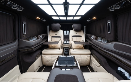 KLASSEN Mercedes-Benz V-Class V300 Luxury VIP First Class Van MVE_1685