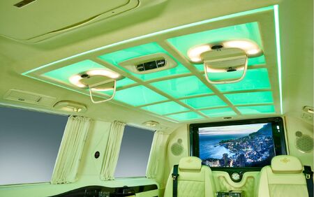 KLASSEN VIP VAN MVD 9050