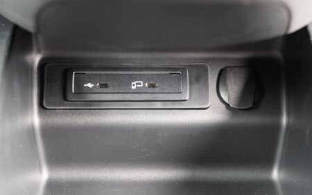 MERCEDES - BENZ V300 MV_1471