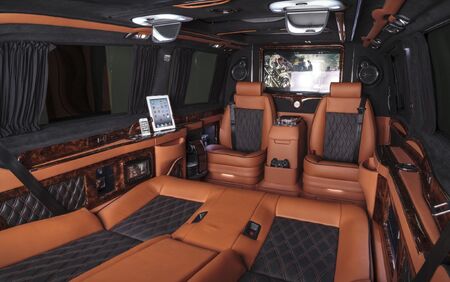 KLASSEN VIP VAN MVD 9009