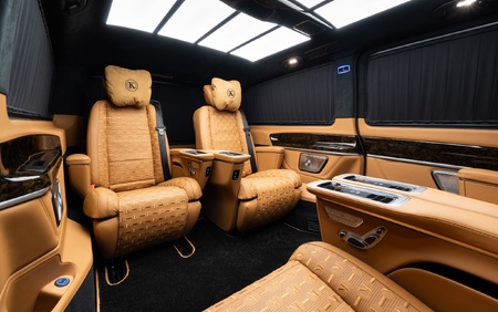 Klassen Mercedes-Benz V-Class VIP Business VAN Luxury Edition MVV_6_1695_EN