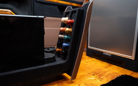 KLASSEN EXTRAORDINARY LUXURY VAN