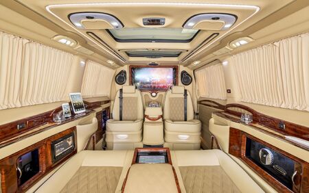 KLASSEN Luxury Van MVD 3006
