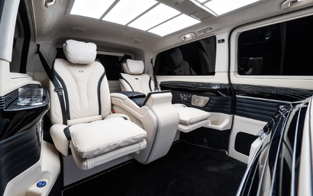 KLASSEN Mercedes-Benz V-CLASS V300 AMG LUXURY VIP BUSINESS VAN - 2025 MVV_2_1693_EN