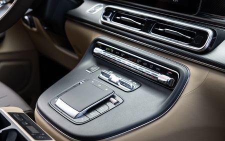 KLASSEN MERCEDES BENZ V-CLASS V300 LUXURY VIP MVV_2_1712_EN