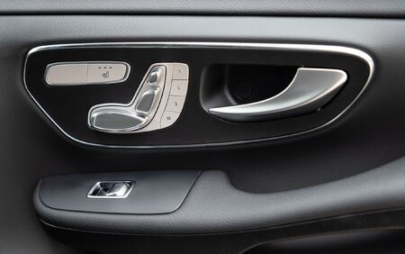 MERCEDES - BENZ V300 MV_1471