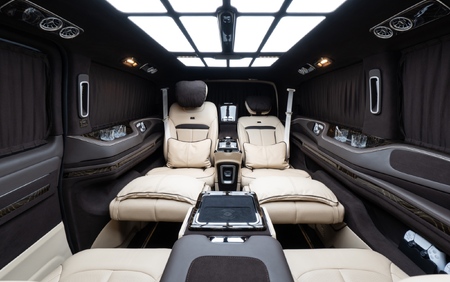 KLASSEN Mercedes-Benz V-Class V300 Luxury VIP First Class Van MVE_1685
