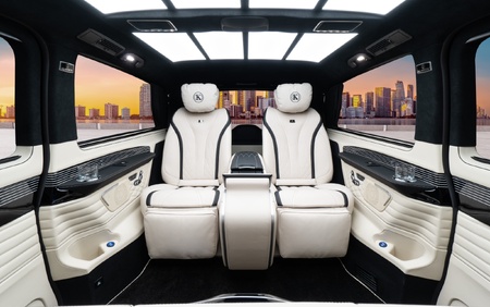 KLASSEN VIP JET VAN MVV_1626