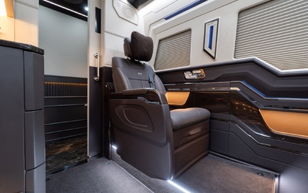 KLASSEN Mercedes-Benz Sprinter 519 LUXURY VIP JETVAN - Bar Toilet MSE_1_1707_EN