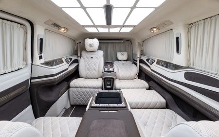 KLASSEN Mercedes-Benz V-Class V300 Luxury VIP First Class Van MVE_1648