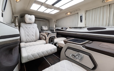 KLASSEN Mercedes-Benz V-Class V300 Luxury VIP First Class Van MVE_1648