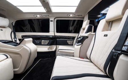 KLASSEN Mercedes-Benz V-CLASS V300 AMG LUXURY VIP BUSINESS VAN - 2025 MVV_2_1693_EN