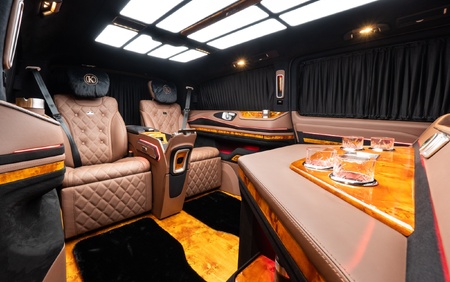 KLASSEN EXTRAORDINARY LUXURY VAN