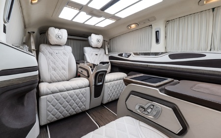 KLASSEN Mercedes-Benz V-Class V300 Luxury VIP First Class Van MVE_1648