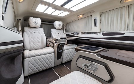 KLASSEN Mercedes-Benz V-Class V300 Luxury VIP First Class Van MVE_1648