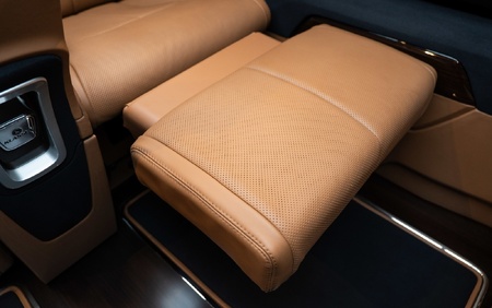 KLASSEN Mercedes-Benz V-Class V300 Luxury VIP First Class Van MVE_1641