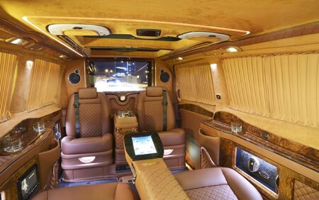 KLASSEN VIP VAN MVD_1304