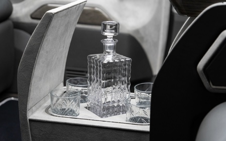 KLASSEN Mercedes-Benz V-Class V300 Luxury VIP First Class Van MVE_1_1661_EN