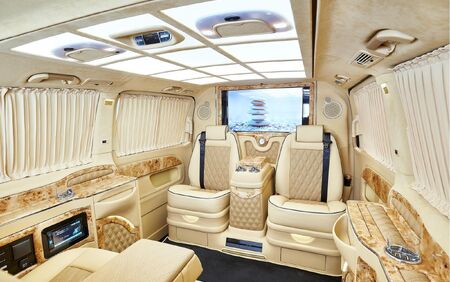 KLASSEN VIP VAN MVD_1310