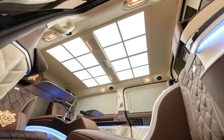 KLASSEN Luxury Van MVA_1412