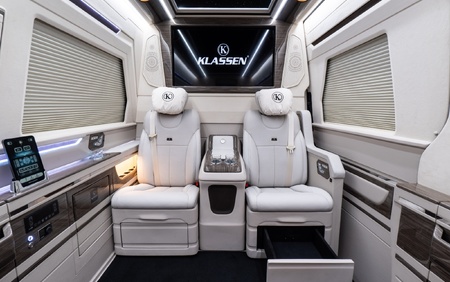 KLASSEN Mercedes-Benz Sprinter 519 LUXURY VIP JETVAN - Bar Toilet MSE_1667