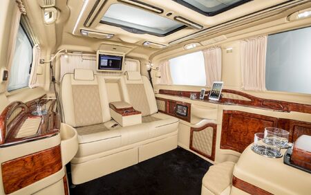 KLASSEN Luxury Van MVD 3006