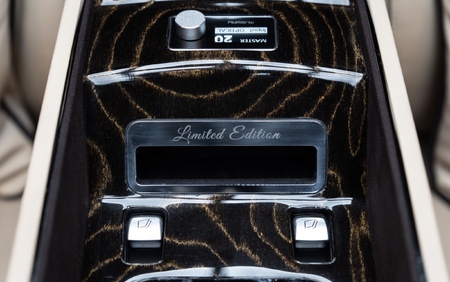 KLASSEN Mercedes-Benz V-Class V300 Luxury VIP First Class Van MVE_1685