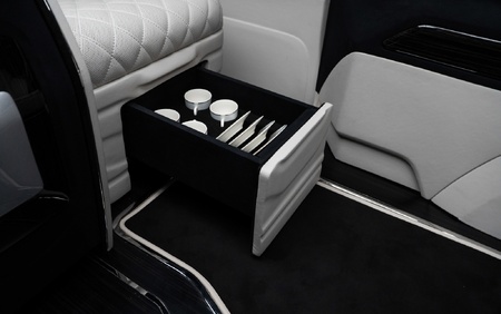 Klassen Mercedes-Benz V-Class V300 Luxury VIP First Class Van MVE_1637