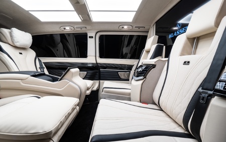 KLASSEN Mercedes-Benz V-CLASS V300 AMG LUXURY VIP BUSINESS VAN - 2025 MVV_2_1693_EN