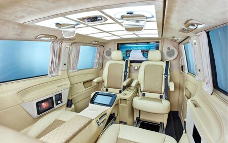 KLASSEN VIP VAN MVD_1311