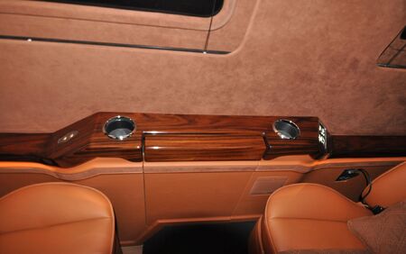 KLASSEN VIP VAN MSE 9012