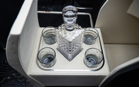 KLASSEN Mercedes-Benz V-Class V300 AMG Luxury VIP First Class Van MVE_1_1654_EN