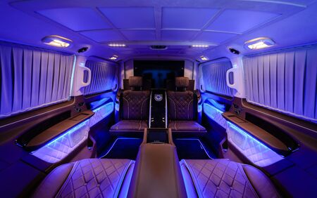 KLASSEN Luxury Van MVA_1412