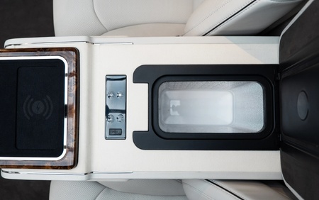 KLASSEN Mercedes-Benz V-Class V300 AMG Luxury VIP First Class Van MVE_1_1721_EN