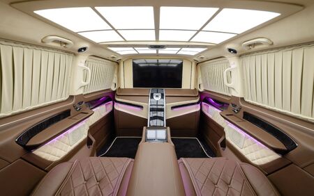 KLASSEN Luxury Van MVA_1412