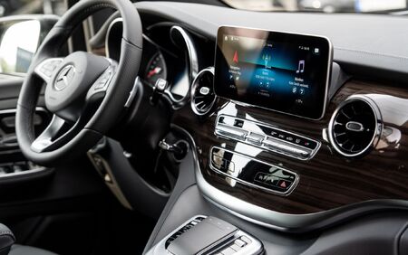 MERCEDES - BENZ V300 MV_1458