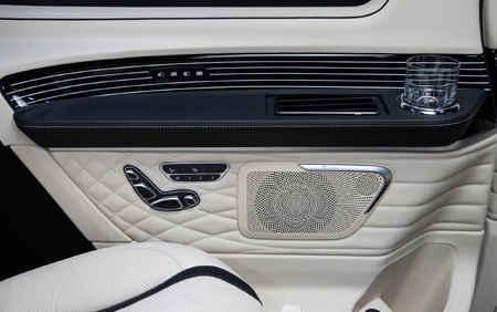 KLASSEN Mercedes-Benz EQV V300 VIP Edition MVV_5_1583_EQV_EN