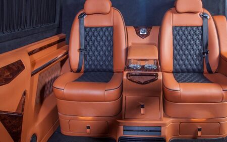 KLASSEN VIP VAN MSE 7012