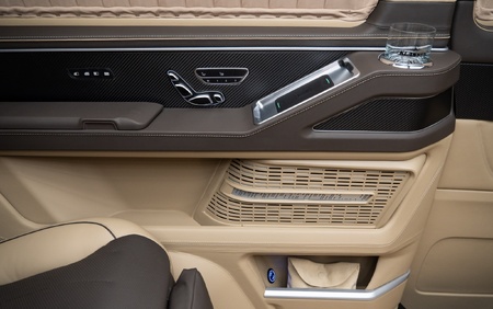 KLASSEN MERCEDES BENZ V-CLASS V300 LUXURY VIP MVV_2_1697_EN 