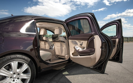 KLASSEN ARMORED CAR VR10 MMR_1384