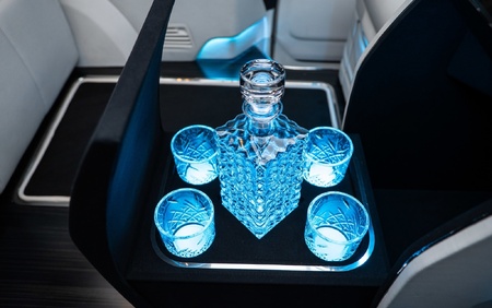 KLASSEN Mercedes-Benz V-Class V300 Luxury VIP First Class Van MVE_1_1660_EN