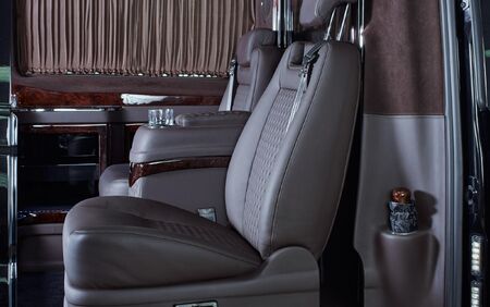 KLASSEN VIP VAN MVD_1307