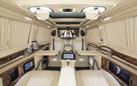 KLASSEN LUXURY VAN MVD_1284