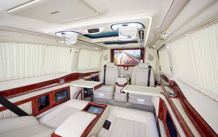 KLASSEN VIP VAN MVD_1303