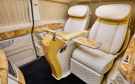 KLASSEN Luxury Van MVA_1315