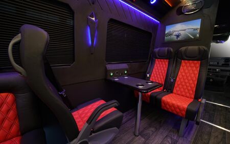 KLASSEN PARTY BUS MSE 9016